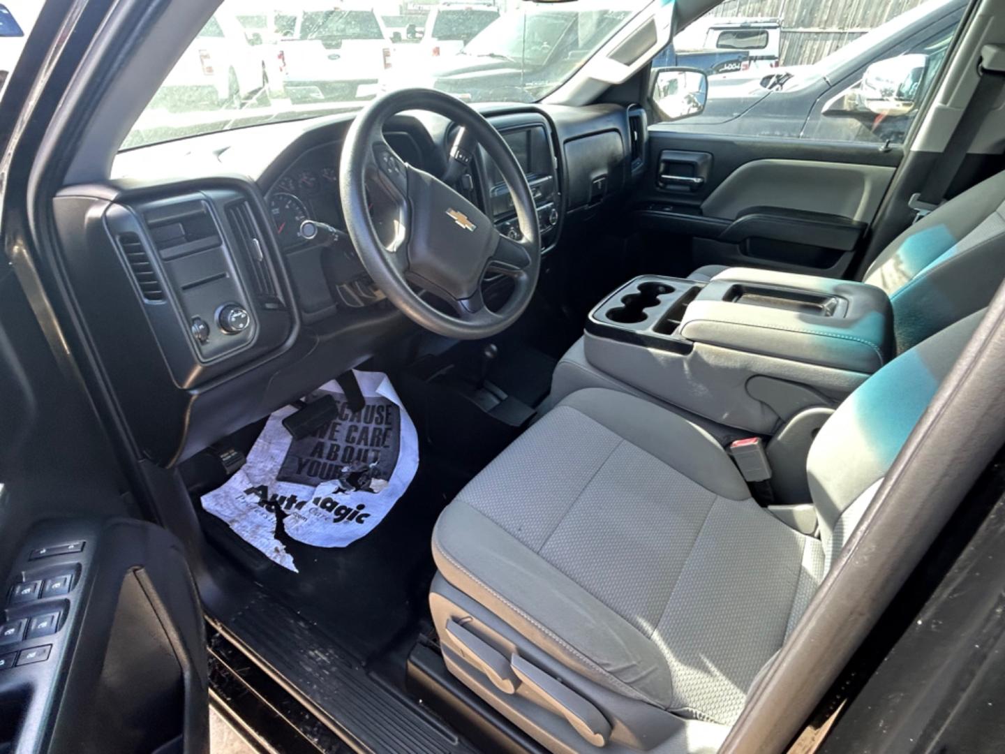 2018 Black Chevrolet Silverado 1500 LS Crew Cab Long Box 4WD (3GCUKNEC6JG) with an 5.3L V8 OHV 16V engine, 6A transmission, located at 1687 Business 35 S, New Braunfels, TX, 78130, (830) 625-7159, 29.655487, -98.051491 - Photo#10